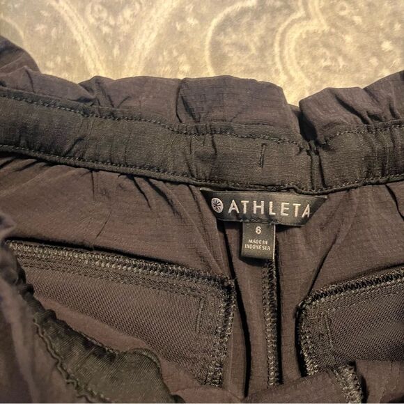 Athleta Trekkie joggers with drawstring - Picture 2 of 3